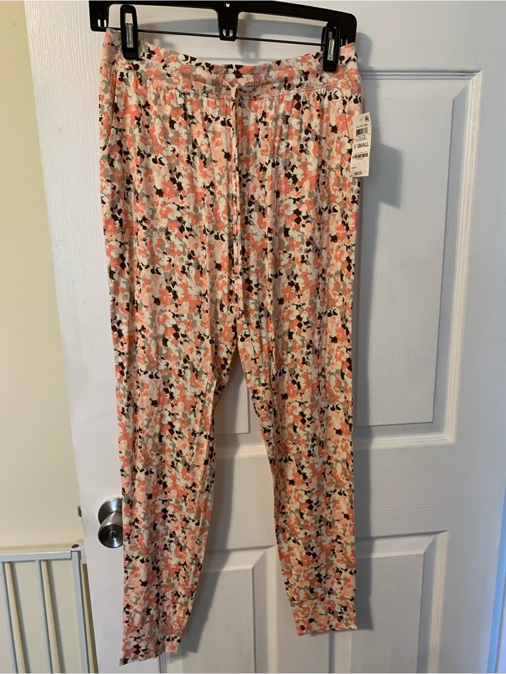 Alfani NWT’s super soft size XS lounge pants w/pockets